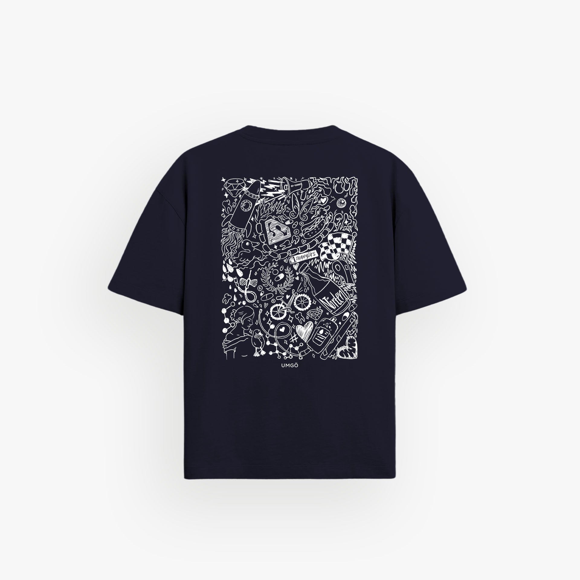 Iconic Oversized Shirt Black · 23X154-2