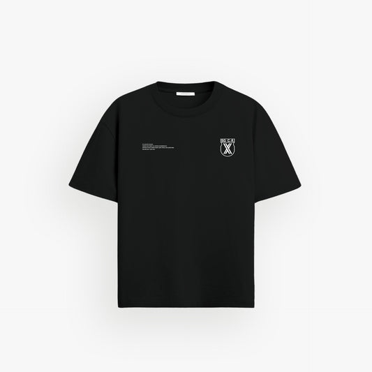 Familie · Iconic Oversized Shirt Black · 23X210-1